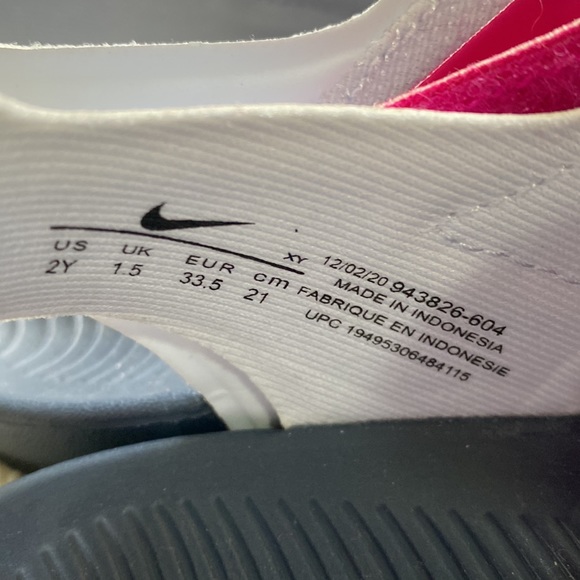 COPY - Nike Water Shoes - Picture 3 of 3